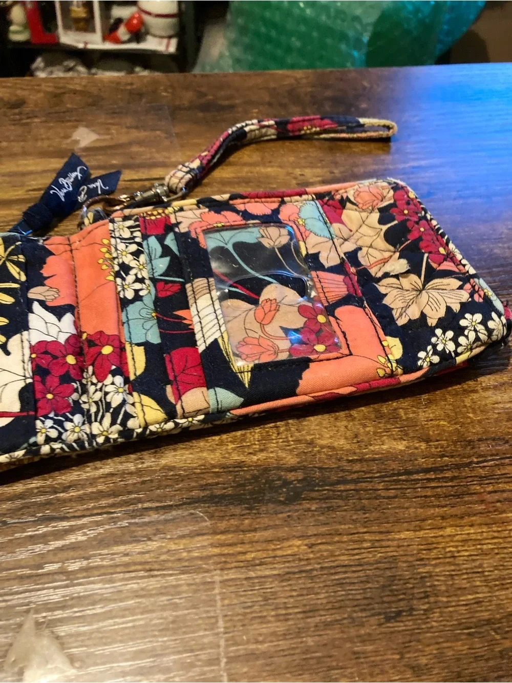 Vera Bradley wristlet/card holder/wallet